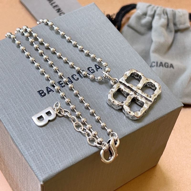 Ba1en*iaga necklaces